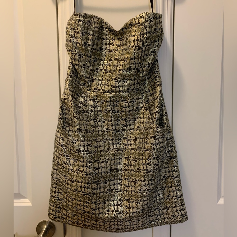 H&M Women’s Sleeveless Gold & Black Cocktail Dress - Picture 2 of 4